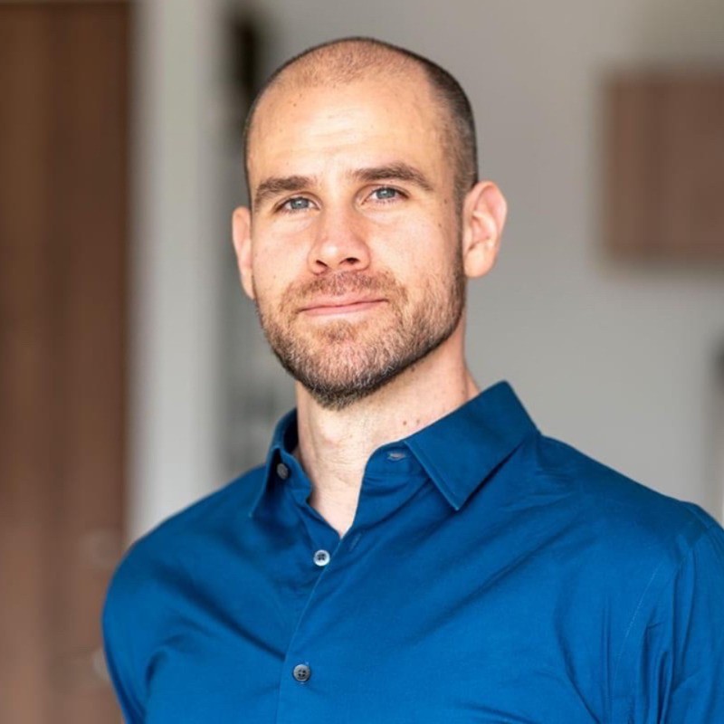 Nicholas Hodge headshot